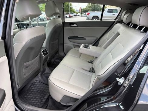 Used 2017 Kia Sportage EX w/ EX Technology Package FWD image 23
