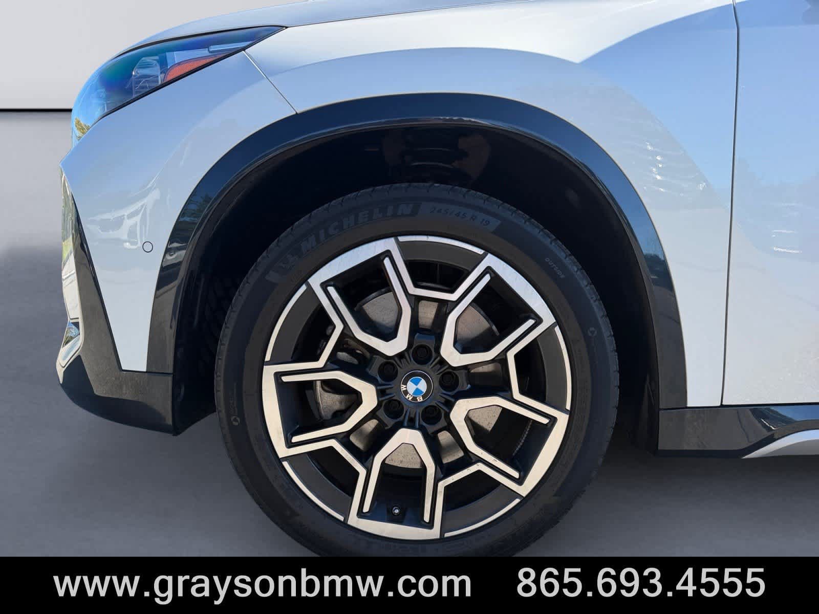 Used 2023 BMW X1 xDrive28i w/ Convenience Package AWD/4WD image 9