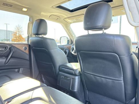 Used 2023 Nissan Armada SL image 20