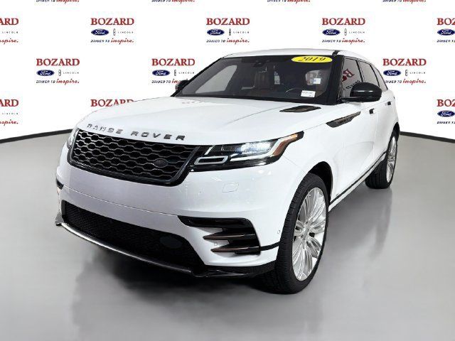 Used 2019 Land Rover Range Rover Velar R-Dynamic SE AWD/4WD image 4