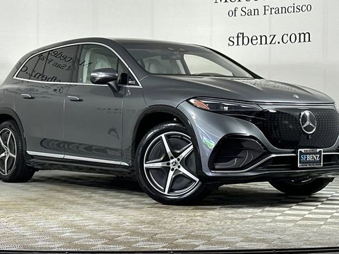 Certified 2023 Mercedes-Benz EQS 580 4MATIC SUV image 2