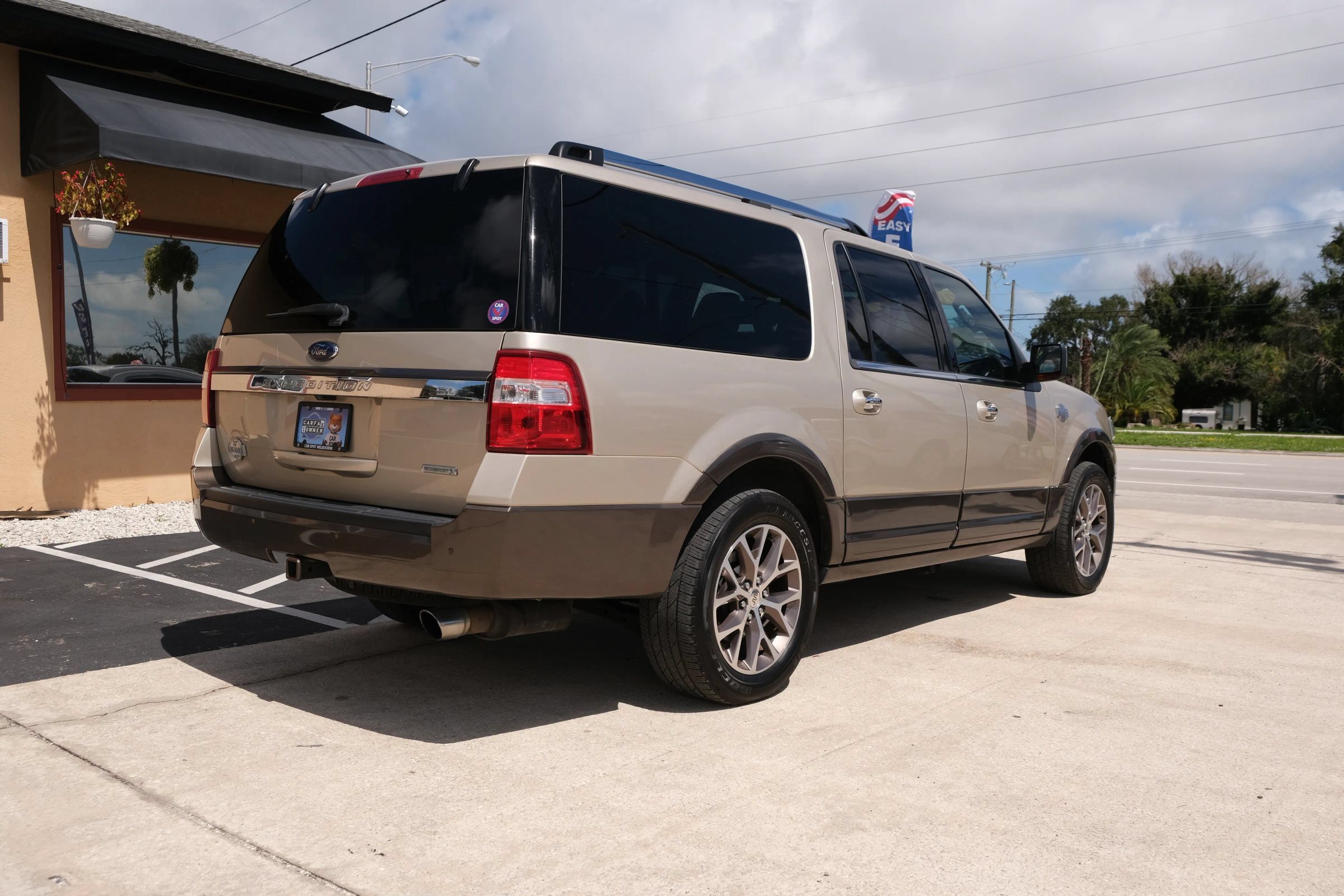 Used 2017 Ford Expedition EL King Ranch AWD/4WD image 5
