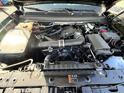Used 2022 Chevrolet Colorado W/T w/ WT Convenience Package AWD/4WD image 40