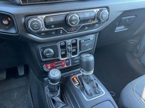 Used 2025 Jeep Wrangler Unlimited Sport S 4xe image 19