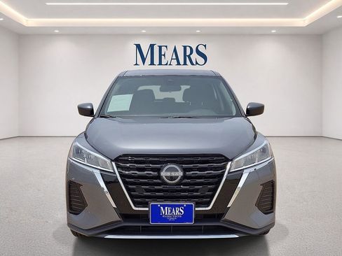 Used 2024 Nissan Kicks S FWD image 8