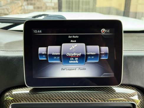 Used 2018 Mercedes-Benz G 550 Squared image 28