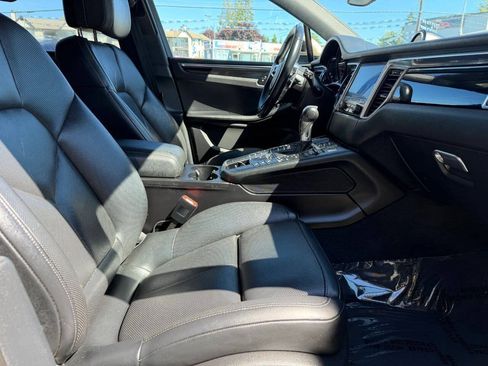 Used 2017 Porsche Macan S AWD/4WD image 21