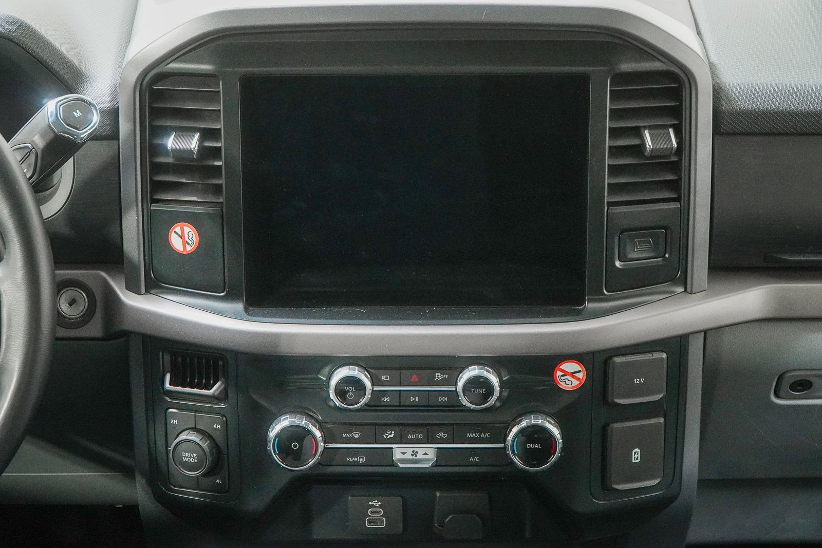 Used 2025 Ford F150 XLT w/ Equipment Group 301A Standard AWD/4WD image 23
