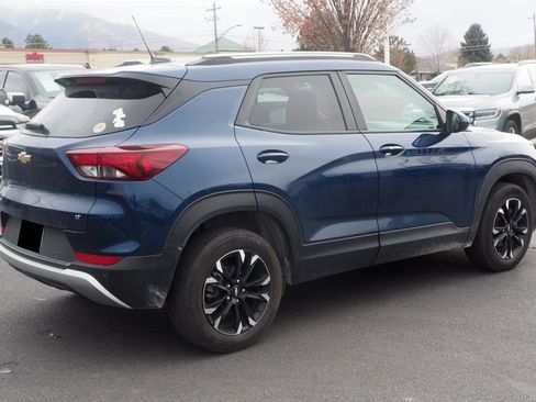 Used 2022 Chevrolet TrailBlazer LT w/ Convenience Package image 5