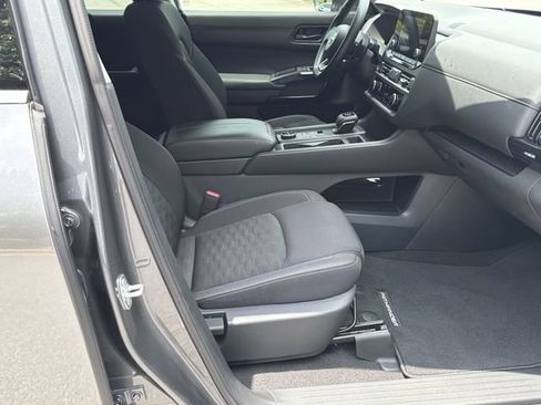 Certified 2024 Nissan Pathfinder S AWD/4WD image 15