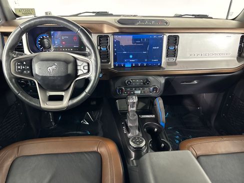 Used 2022 Ford Bronco Outer Banks image 27