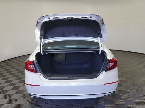 Certified 2020 Honda Accord Touring image 6