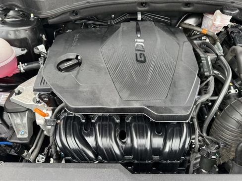Used 2024 Kia Sportage EX FWD image 32
