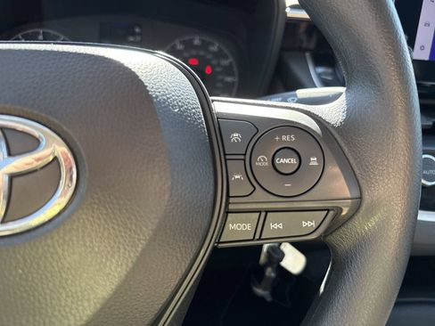 Used 2024 Toyota Corolla LE FWD image 25