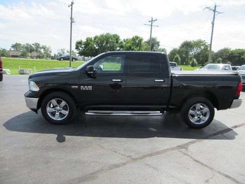 Used 2017 RAM 1500 Big Horn AWD/4WD image 11