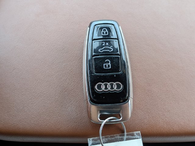 Used 2025 Audi Q7 3.0T Prestige AWD/4WD image 38