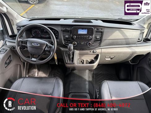 Used 2023 Ford Transit 250 Medium Roof AWD image 11