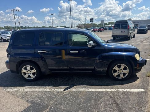 Used 2007 Chevrolet HHR LT FWD image 4