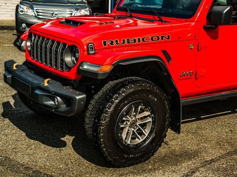 Used 2024 Jeep Wrangler Unlimited Rubicon 392 AWD/4WD image 14