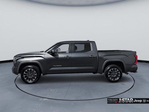 Used 2025 Toyota Tundra Limited AWD/4WD image 8