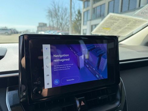 Used 2024 Toyota Corolla LE image 30