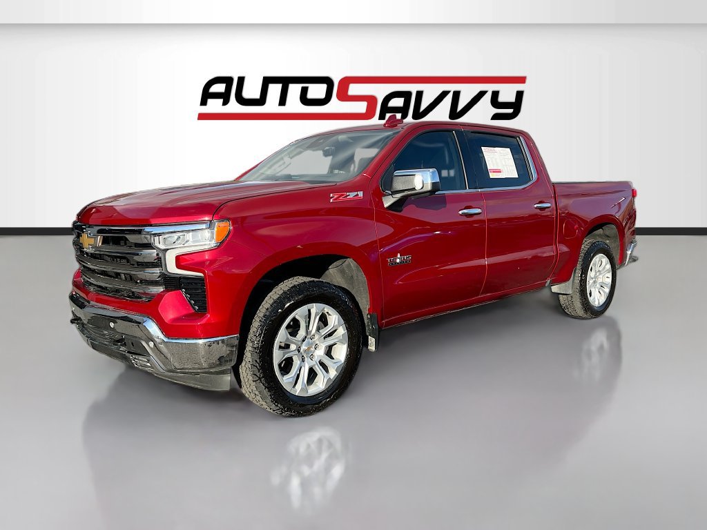 Used 2025 Chevrolet Silverado 1500 LTZ AWD/4WD image 3