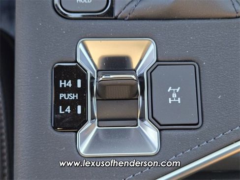 Used 2026 Lexus GX 550 w/ Cold Area Package image 28