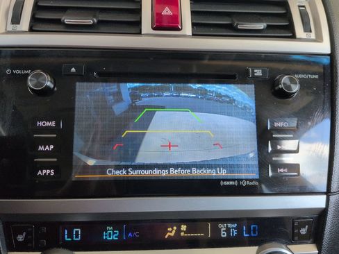 Used 2016 Subaru Outback 2.5i Premium AWD/4WD image 11