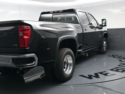 New 2026 Chevrolet Silverado 3500 LTZ w/ LTZ Plus Package image 9