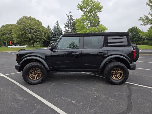 Used 2021 Ford Bronco 4-Door AWD/4WD image 18