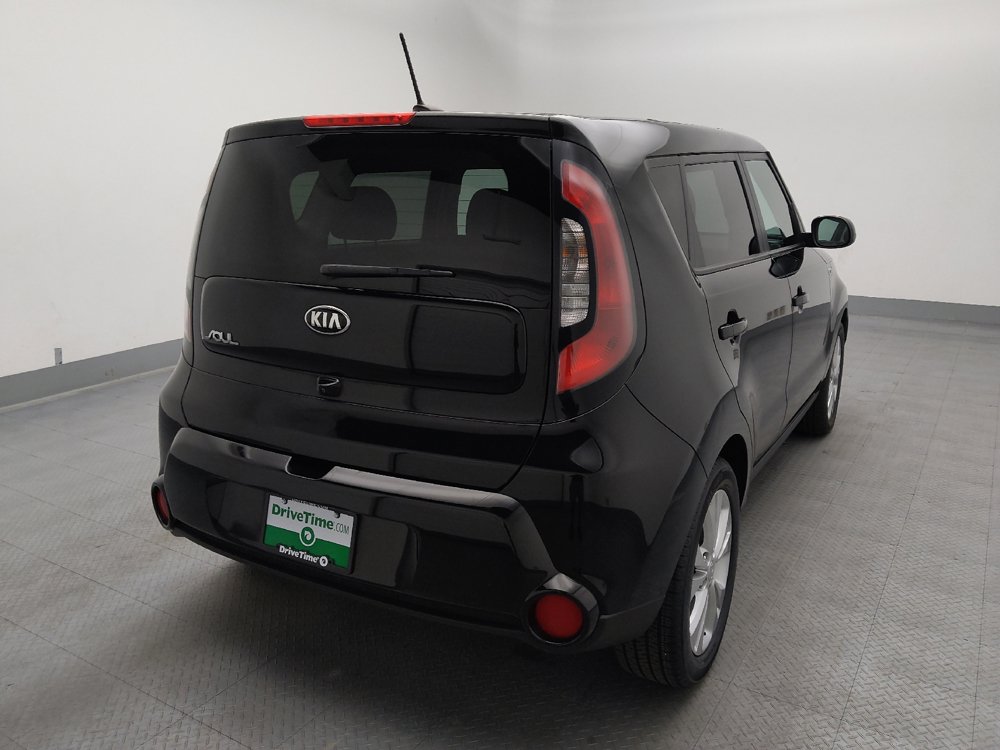 Used 2016 Kia Soul + FWD image 7
