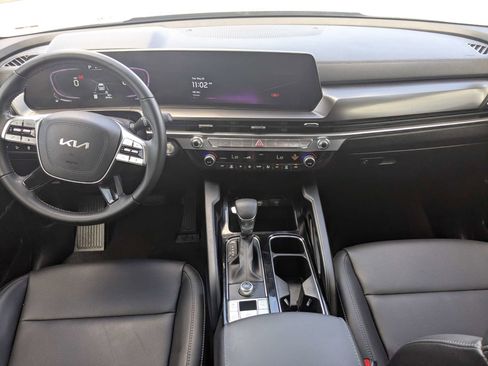 Used 2024 Kia Telluride LX FWD image 19
