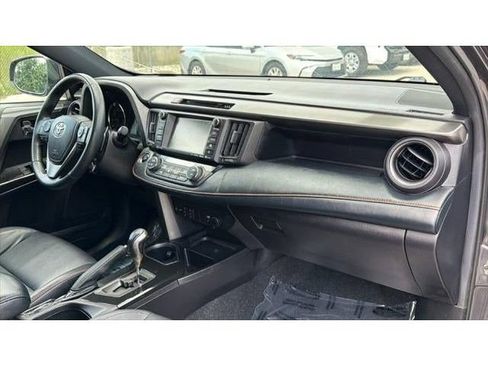 Certified 2018 Toyota RAV4 SE w/ Power Extra Value Package FWD image 40