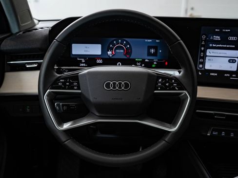 New 2026 Audi Q3 quattro 2.0T AWD/4WD image 42