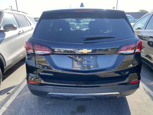Used 2023 Chevrolet Equinox LT w/ Driver Convenience Package image 5