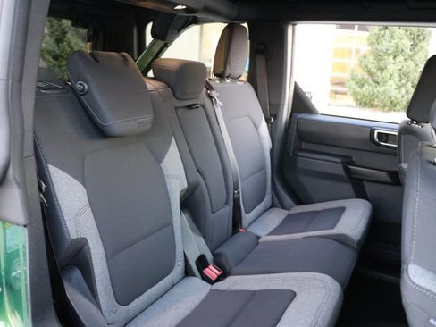 Used 2025 Ford Bronco Big Bend image 13