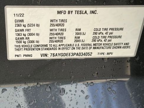 Used 2023 Tesla Model Y Long Range image 23