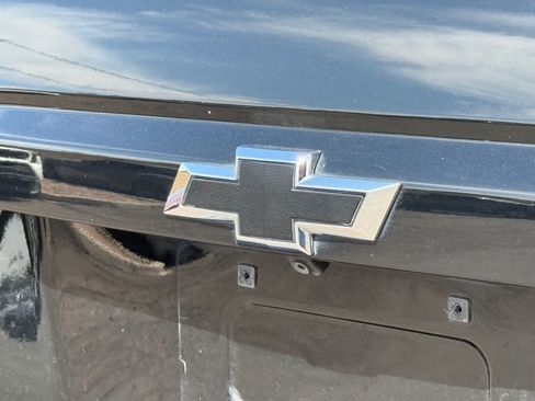 Used 2020 Chevrolet Tahoe Premier AWD/4WD image 10