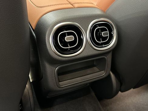 New 2026 Mercedes-Benz GLC 43 AMG GLC 43 AMG image 26