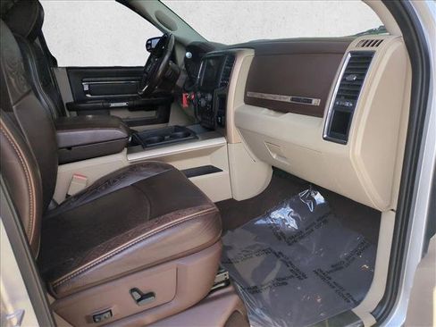 Used 2015 RAM 2500 Longhorn w/ Convenience Group image 21