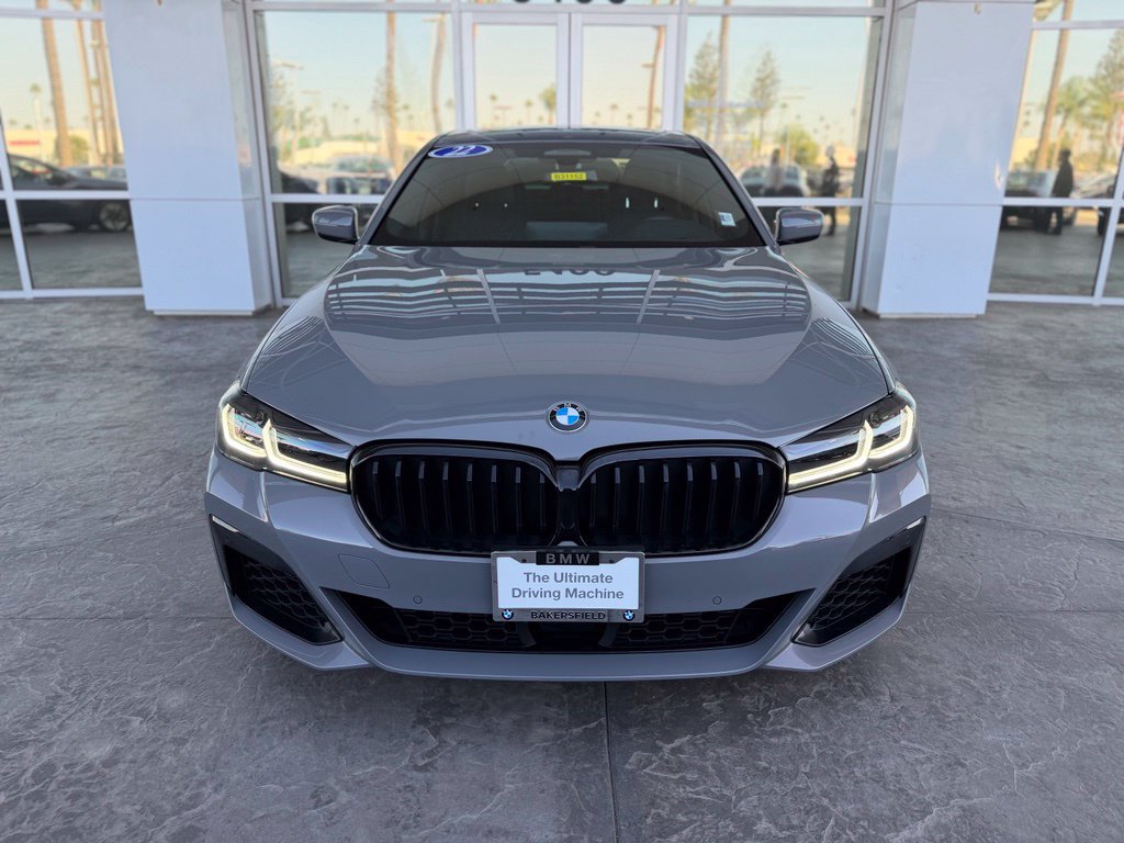 Used 2022 BMW M550i xDrive AWD/4WD image 2