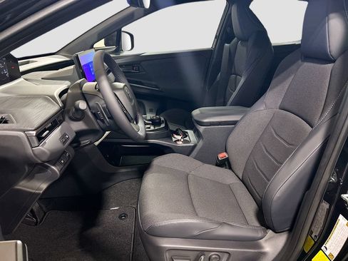 New 2026 Toyota C-HR AWD/4WD image 18