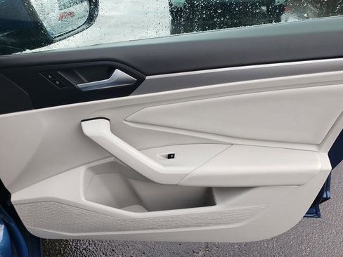 Used 2019 Volkswagen Jetta S w/ Driver Assistance Package image 17