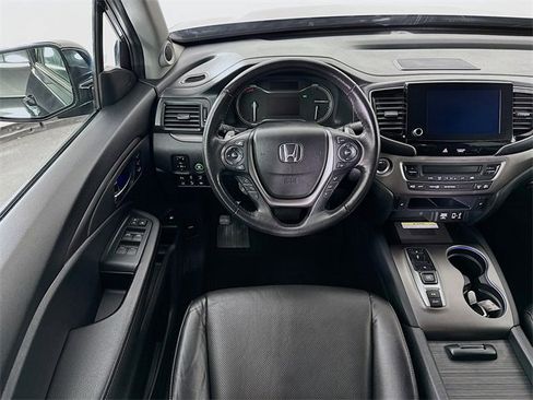 Certified 2023 Honda Ridgeline RTL-E image 3