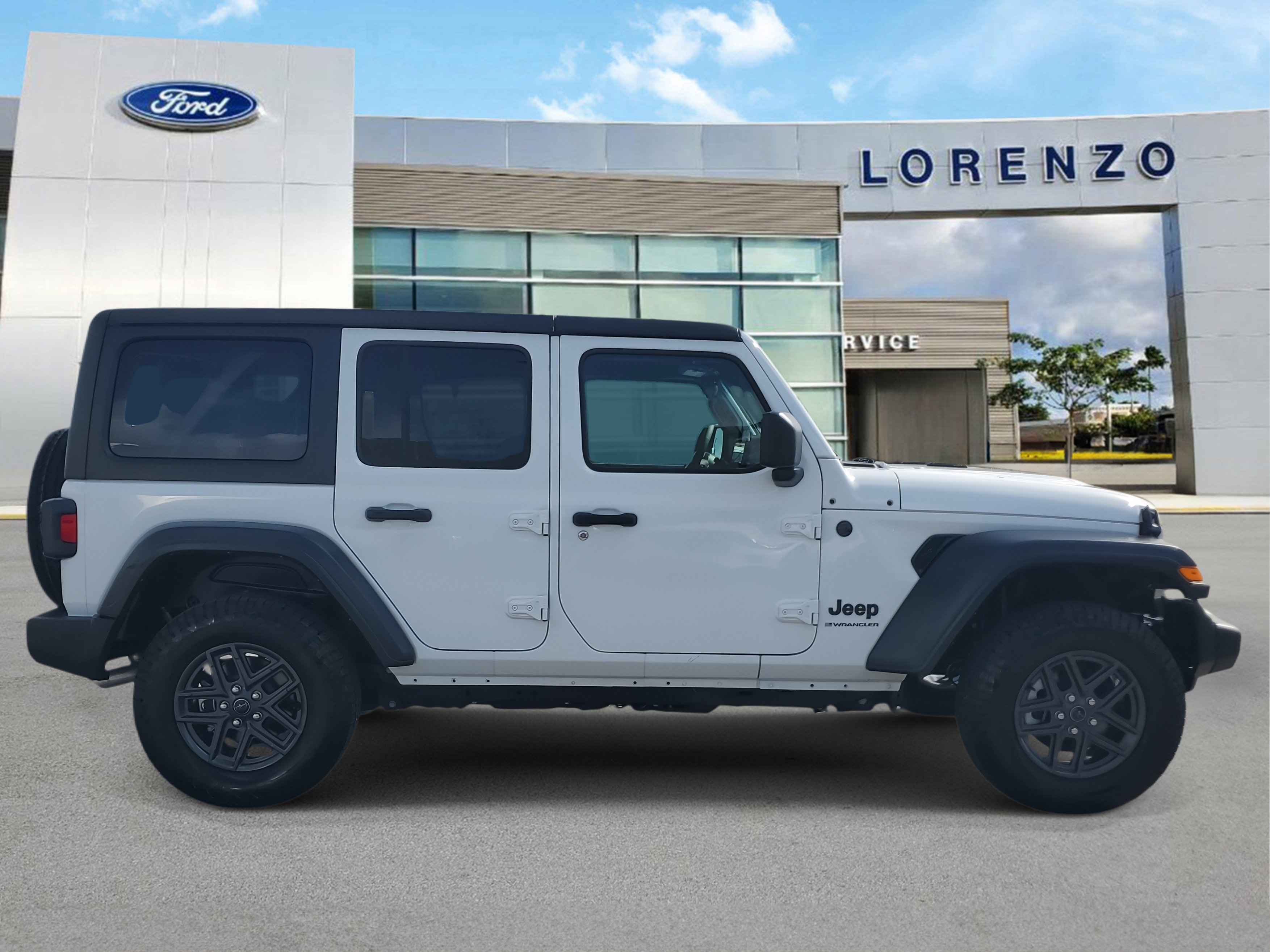 Used 2024 Jeep Wrangler Unlimited Sport AWD/4WD image 4