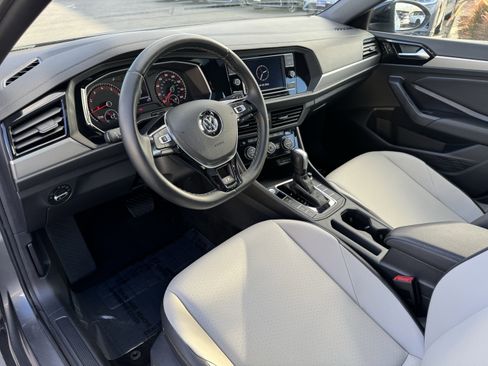 Used 2021 Volkswagen Jetta R-Line image 17