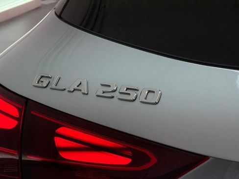 Used 2026 Mercedes-Benz GLA 250 image 26