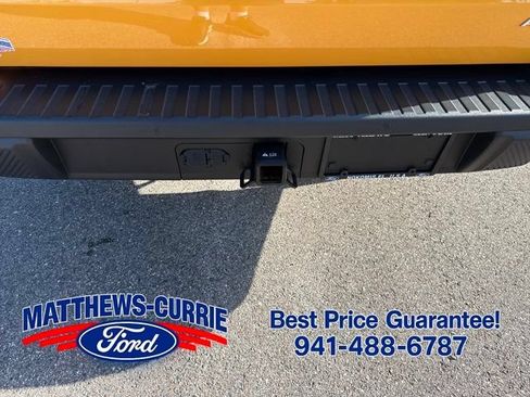 Certified 2022 Ford Maverick Lariat w/ Lariat Luxury Package AWD/4WD image 14