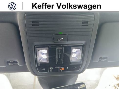 New 2025 Volkswagen ID.4 Pro S Plus AWD/4WD image 18