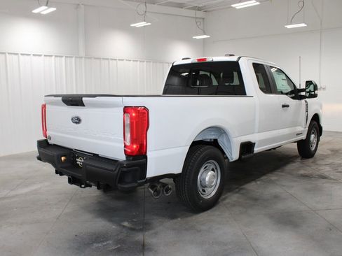 New 2026 Ford F350 XL image 8